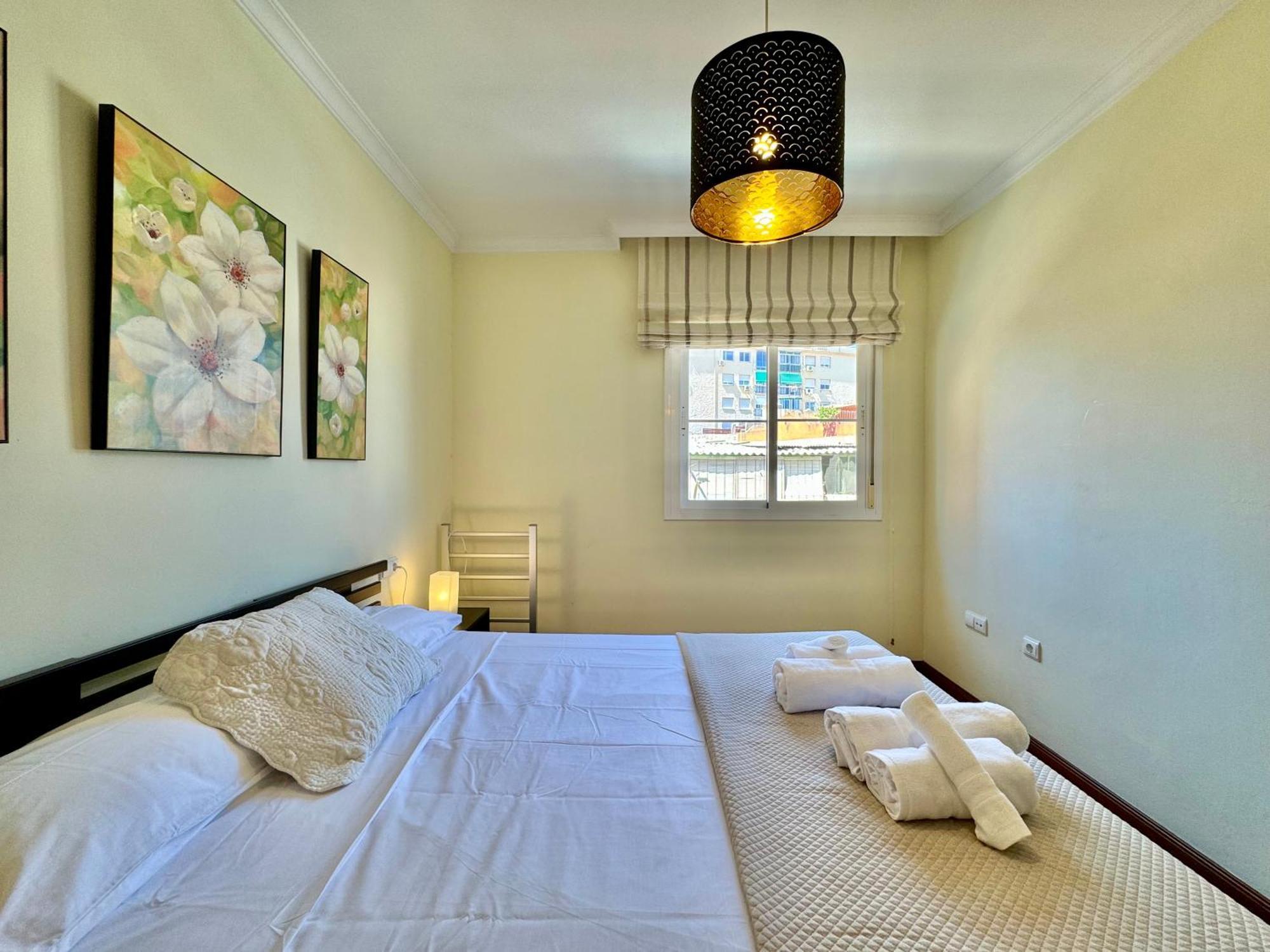 Lujoso Piso Centro Aparcamiento Privado, Terraza & Ac Apartment Malaga Luaran gambar